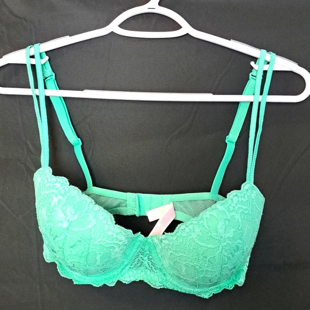 PINK Victoria's Secret Bra, VS Push Up Bra, VS PINK Dating Push Up Bra